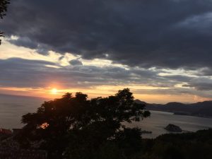 Sonnenuntergang in Sveti Stefan